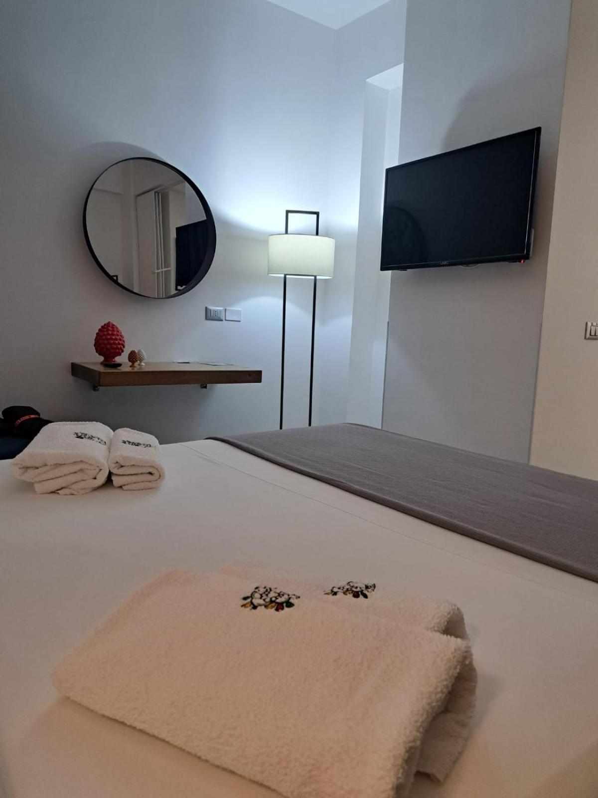 Sikelia Superior Rooms Milazzo Exterior photo